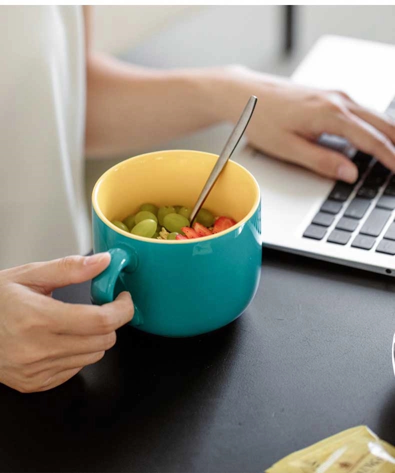 Large-Capacity Thickened Heat-resistant Ceramic Handle Mug 9