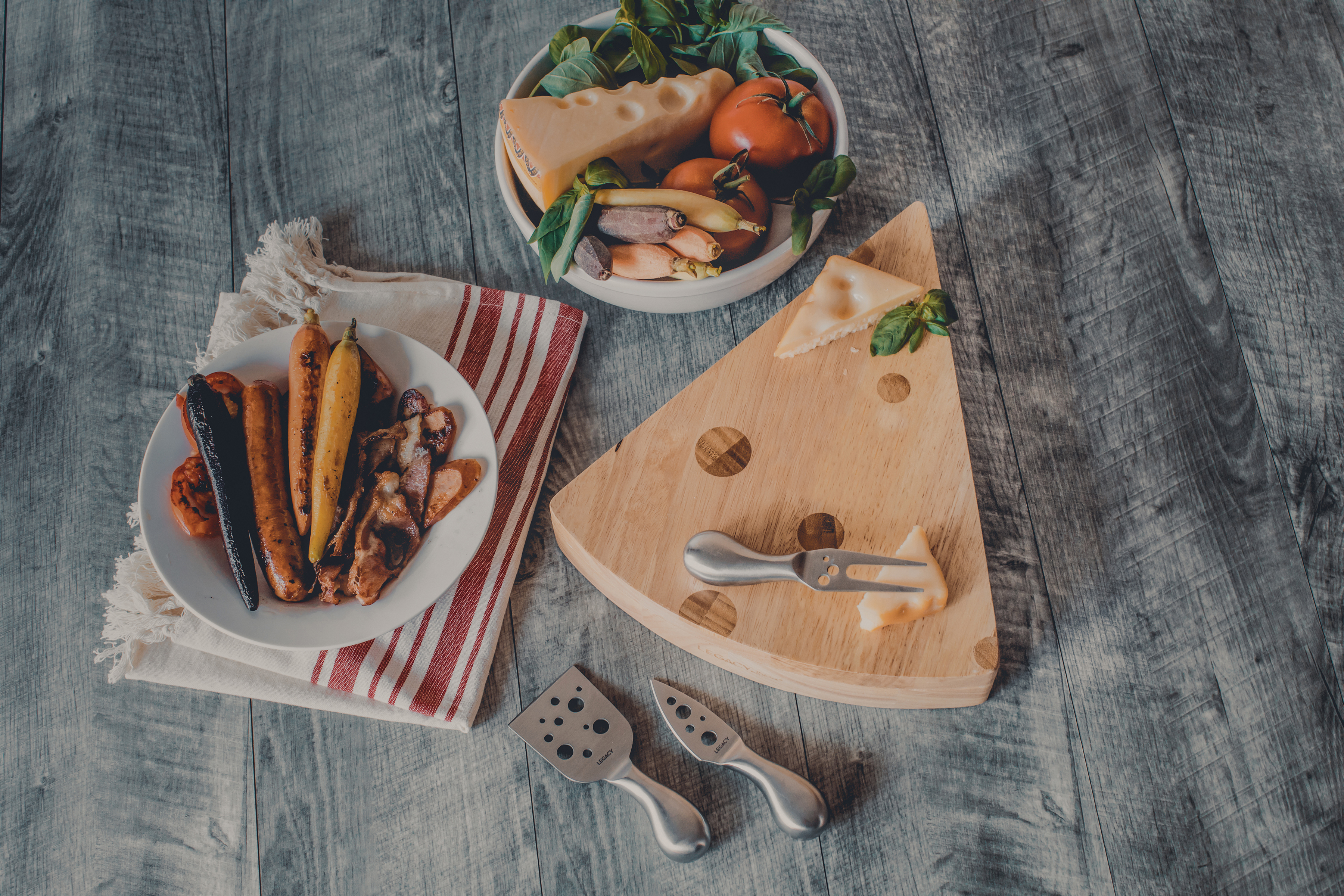 Swiss Cheese Cutting Board & Tools Set 4