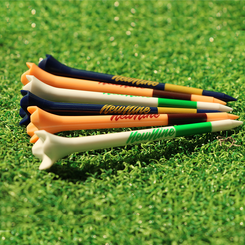 Plastic Golf Tees 2