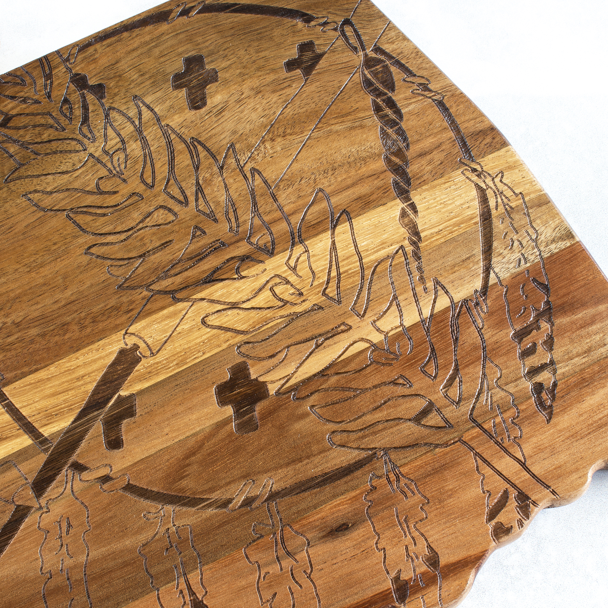 Rock & Branch® Origins Series Oklahoma State Shaped Cutting and Serving Board 2