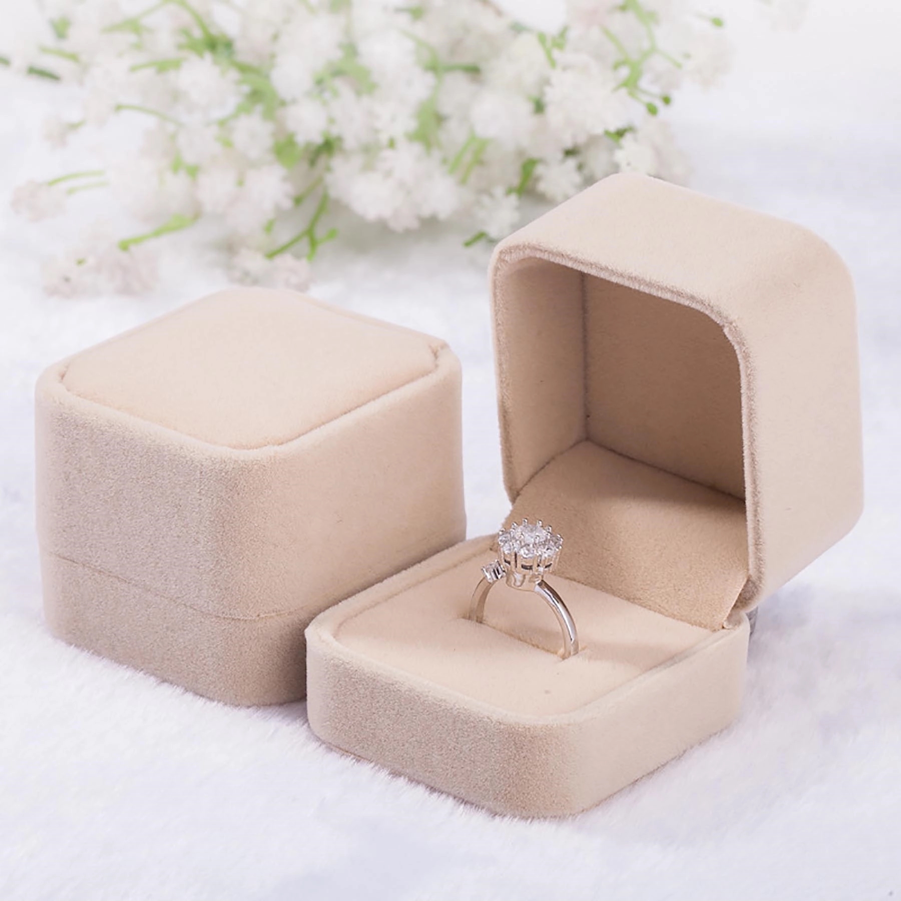 Velvet Ring Gift Boxes Jewelry Display 15