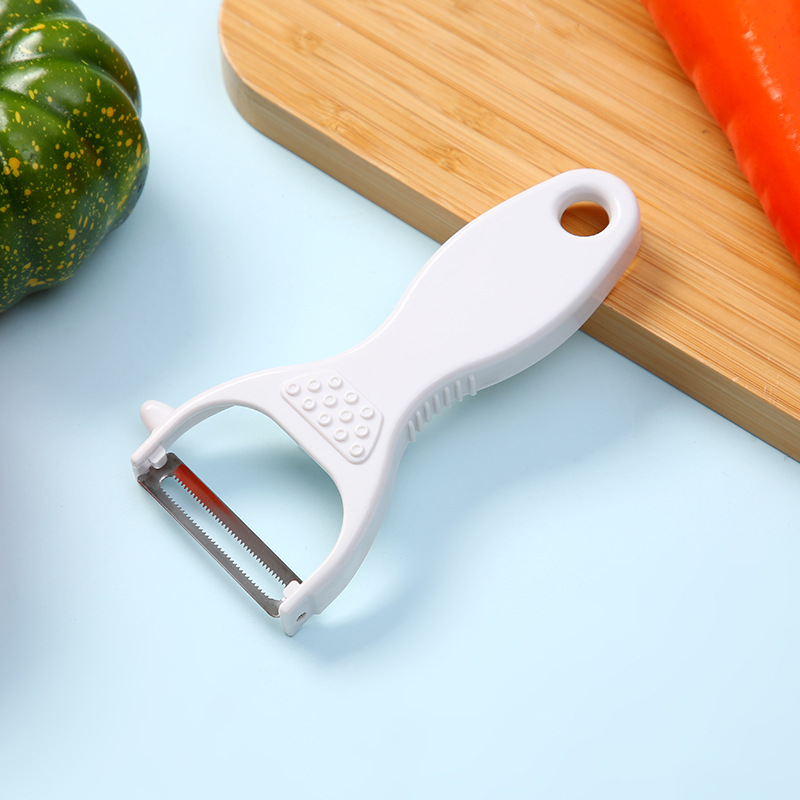 Vegetable and Fruit Peeler 1