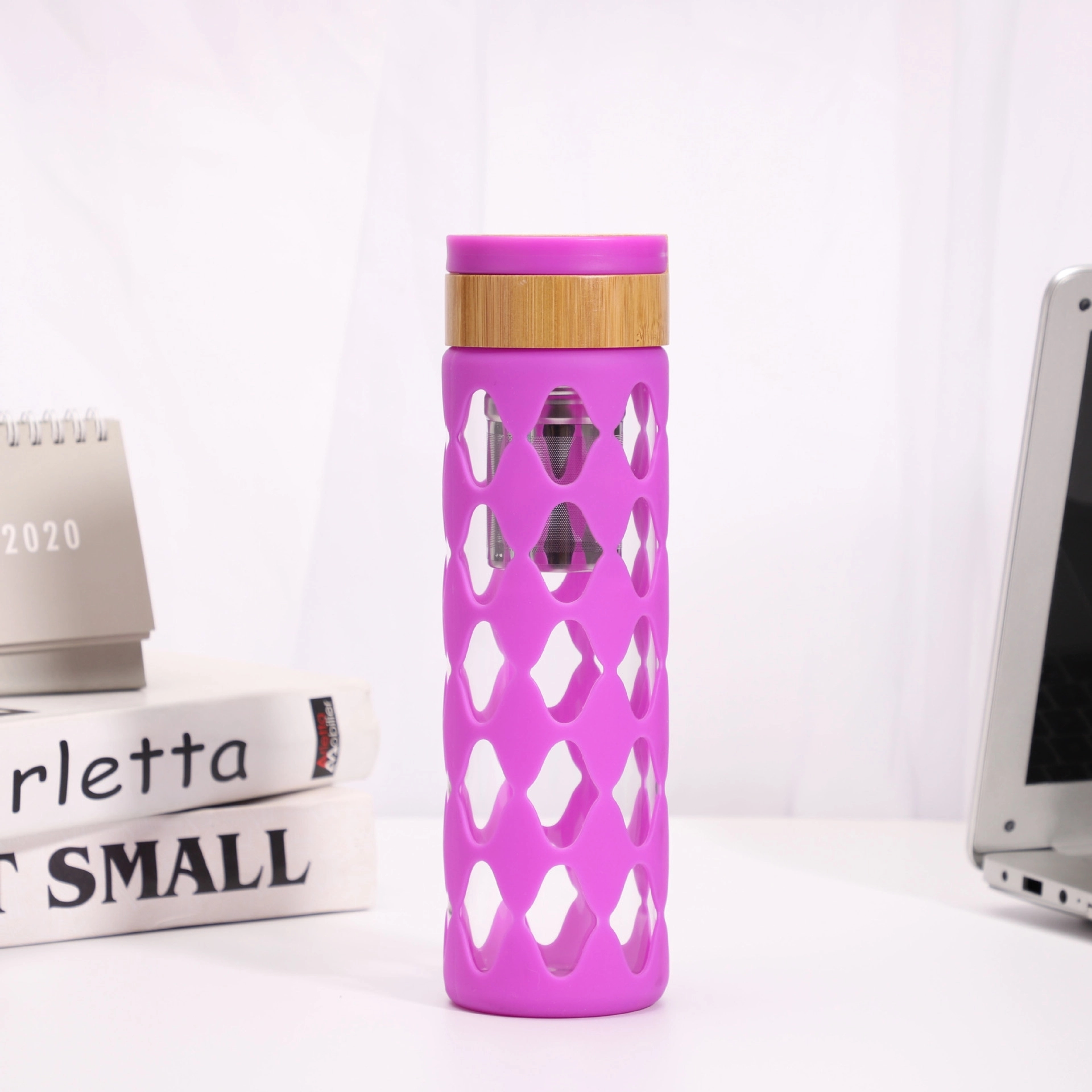 High-strength Borosilicate Glass Water Bottle 1