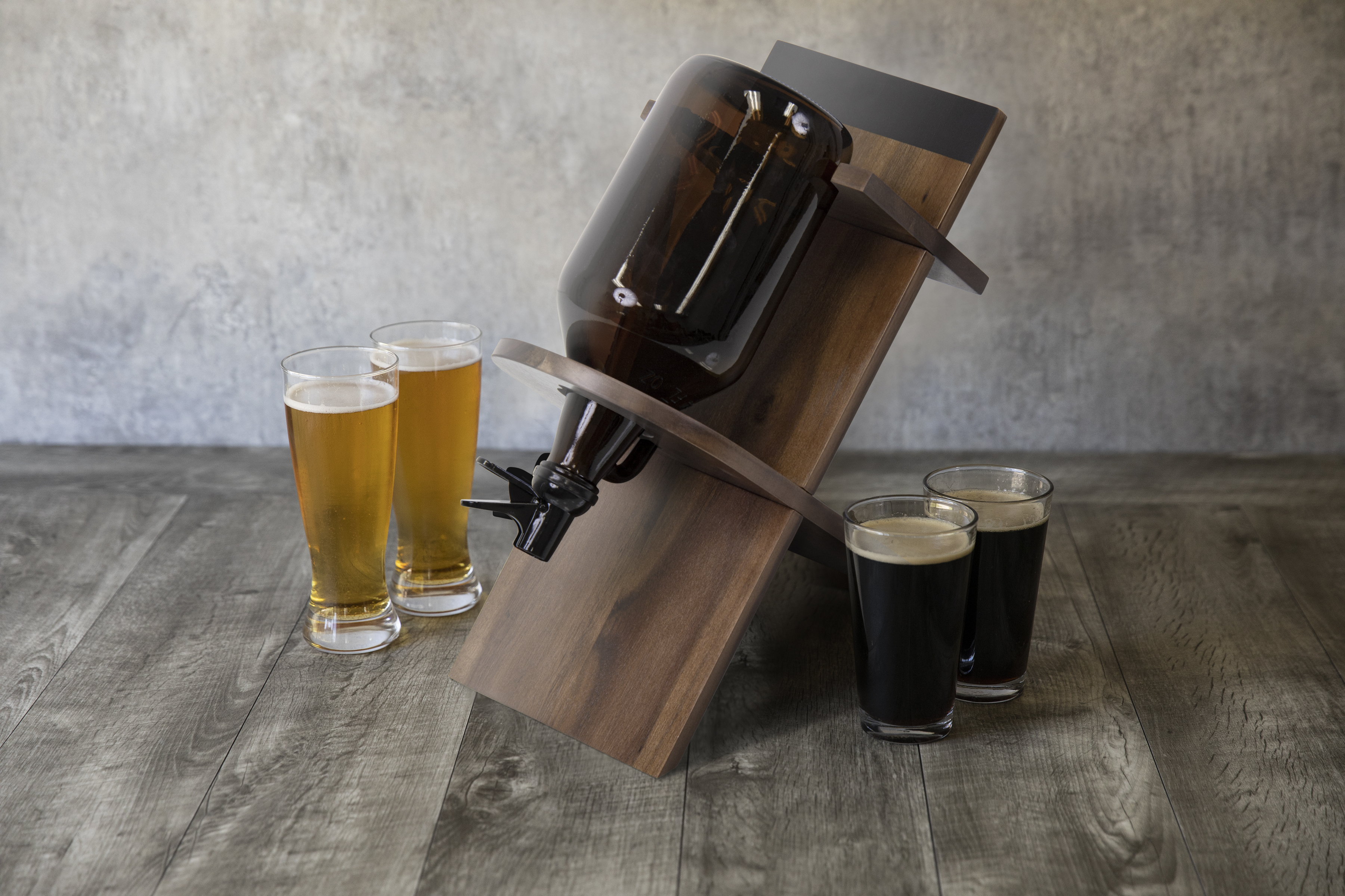 Growler Stand with 64oz Glass Growler 3
