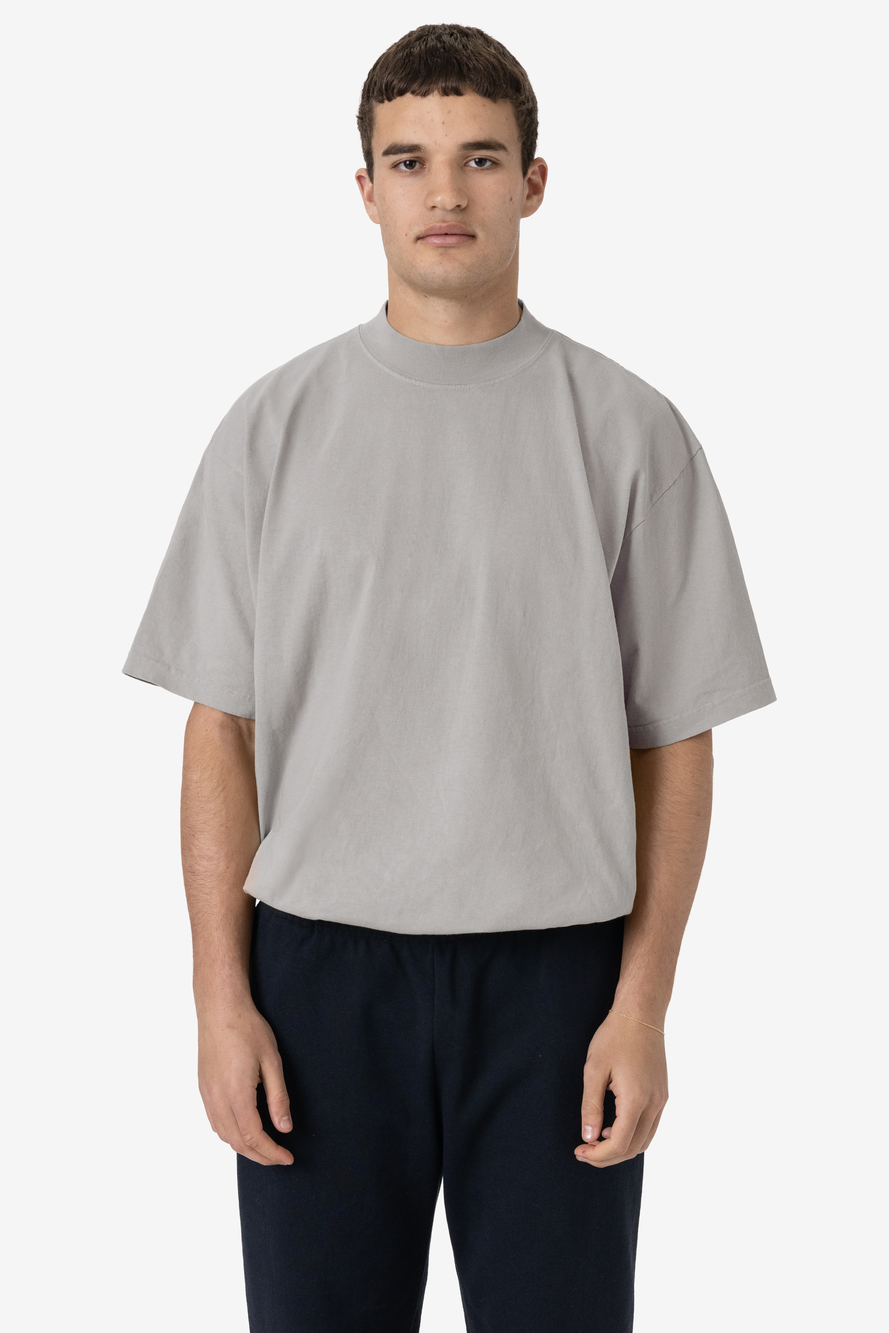 6.5 OZ S/S OVERSIZED GARMENT DYE MOCKNECK T-SHIRT 18