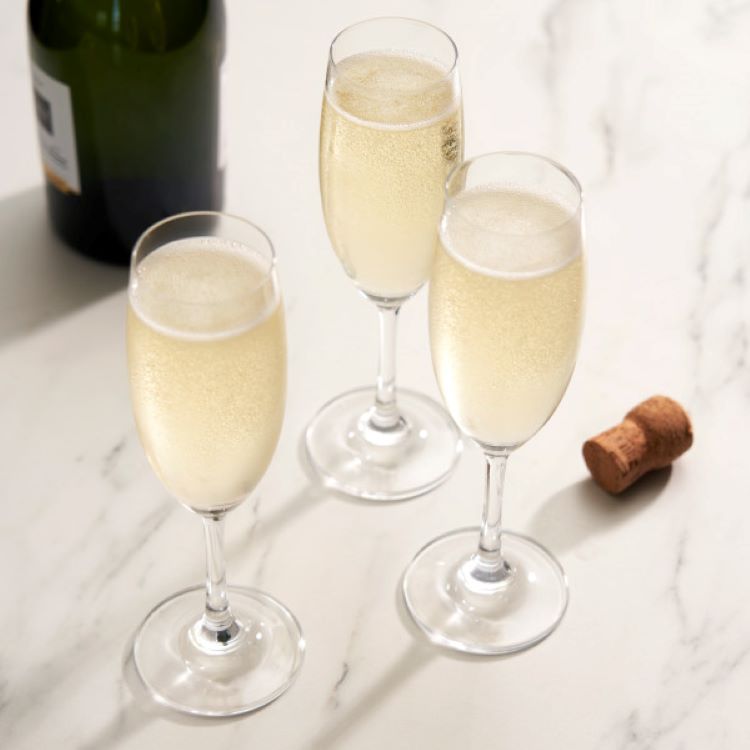 True® Cuvée Champagne Flute, set of 4 5