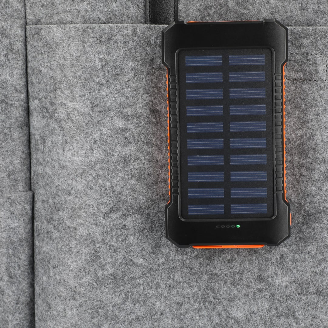 Helio 5000 mAh Solar Power Bank 40