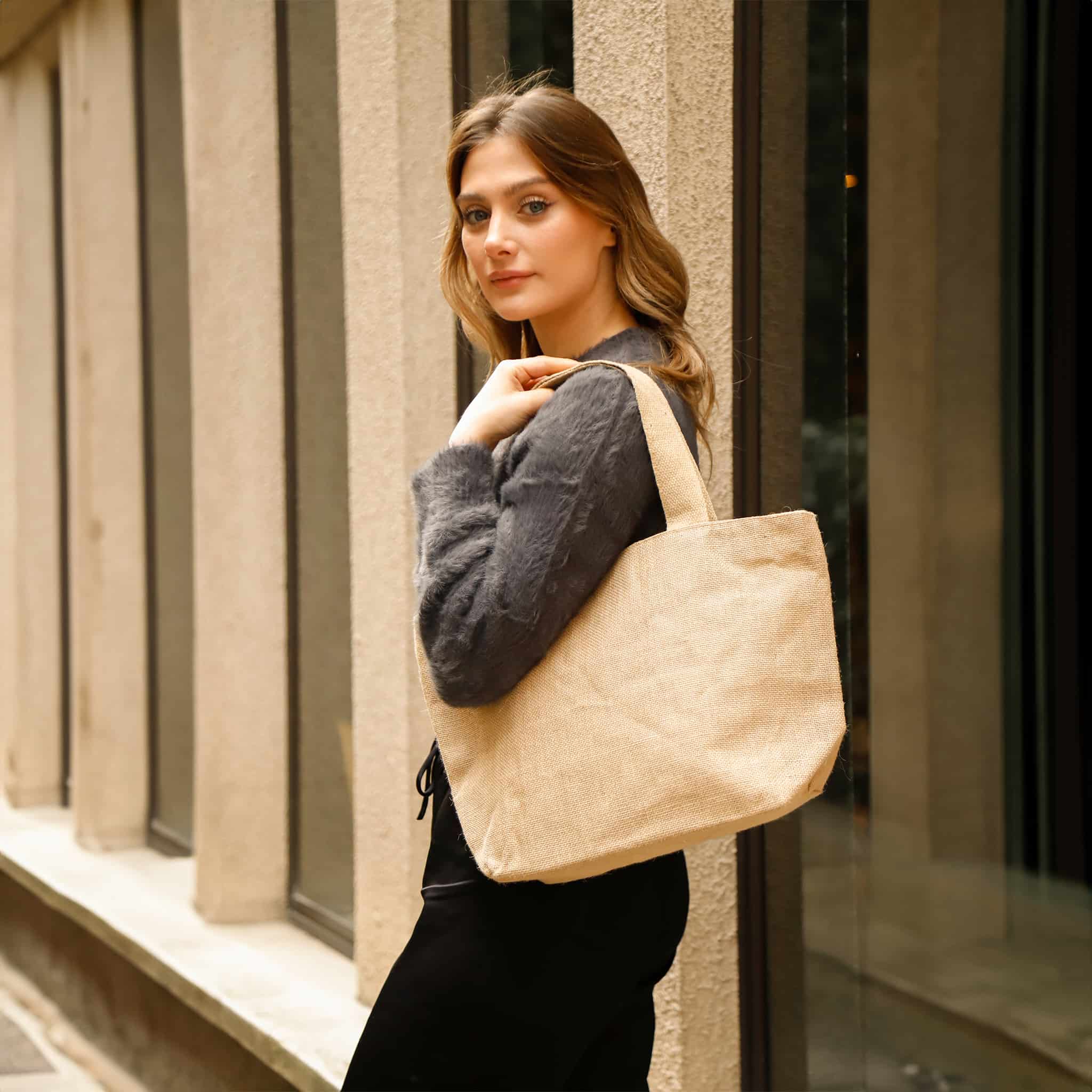 Medium Versatile Jute Tote Bag 3