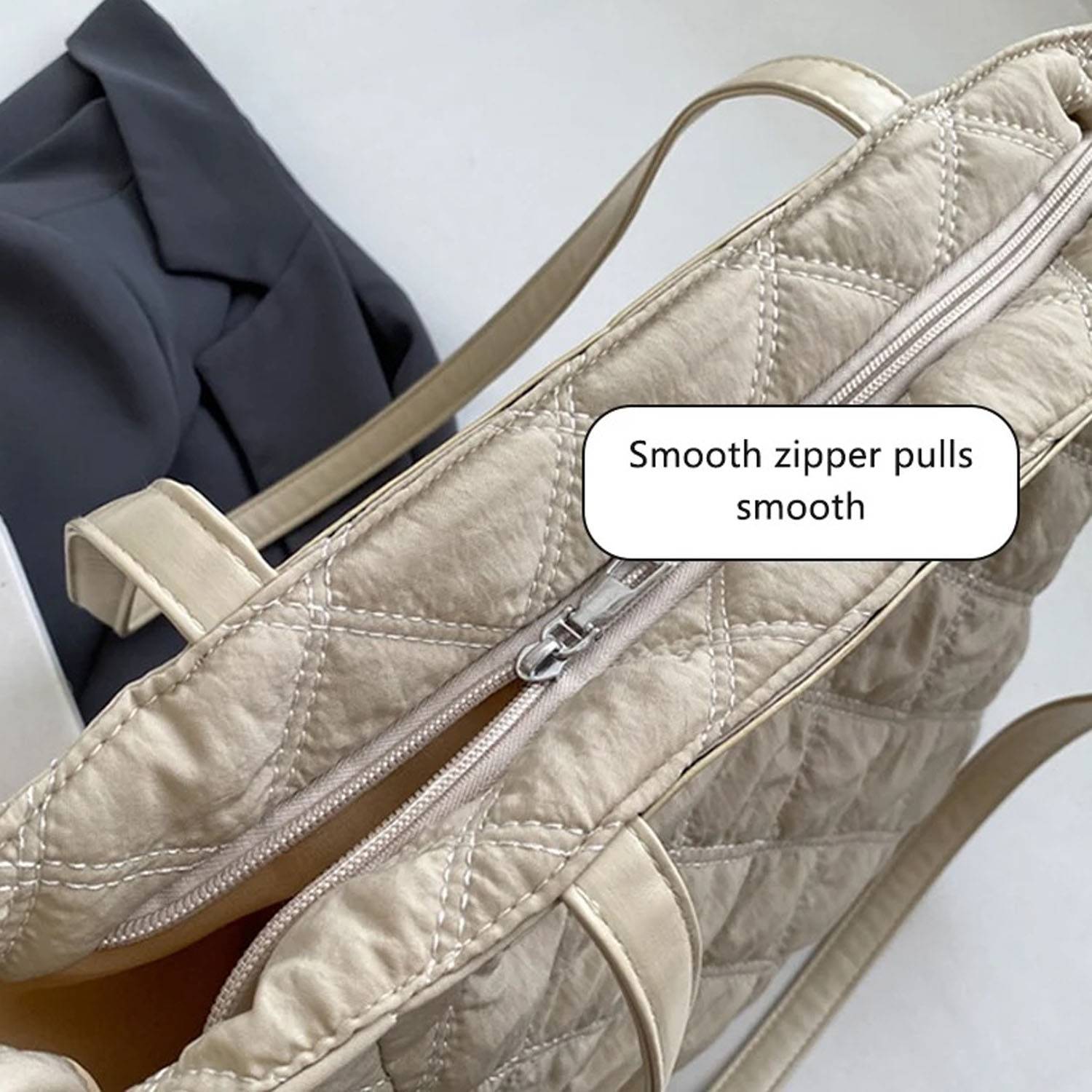 Large capacity quilted hobo handbag 2