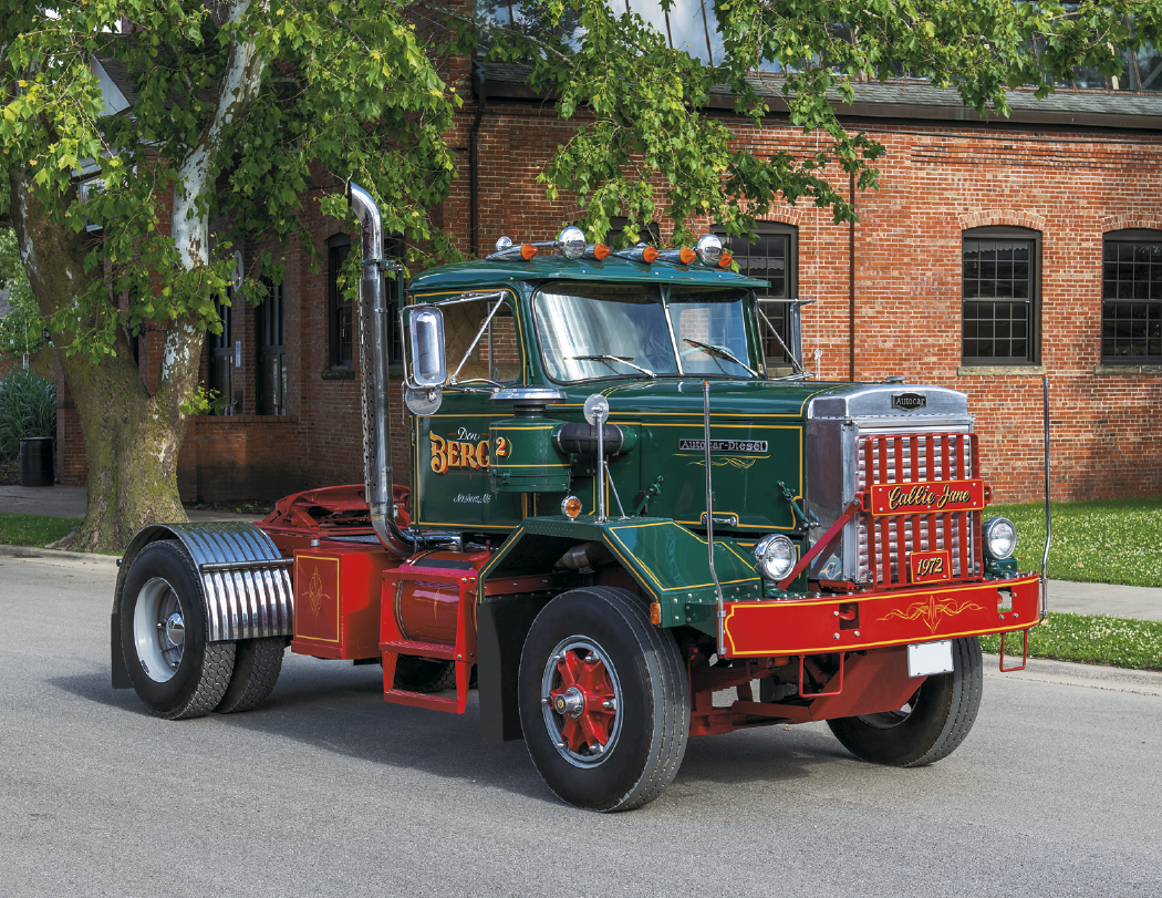 Good Value™ Treasured Trucks - Spiral Calendar 20
