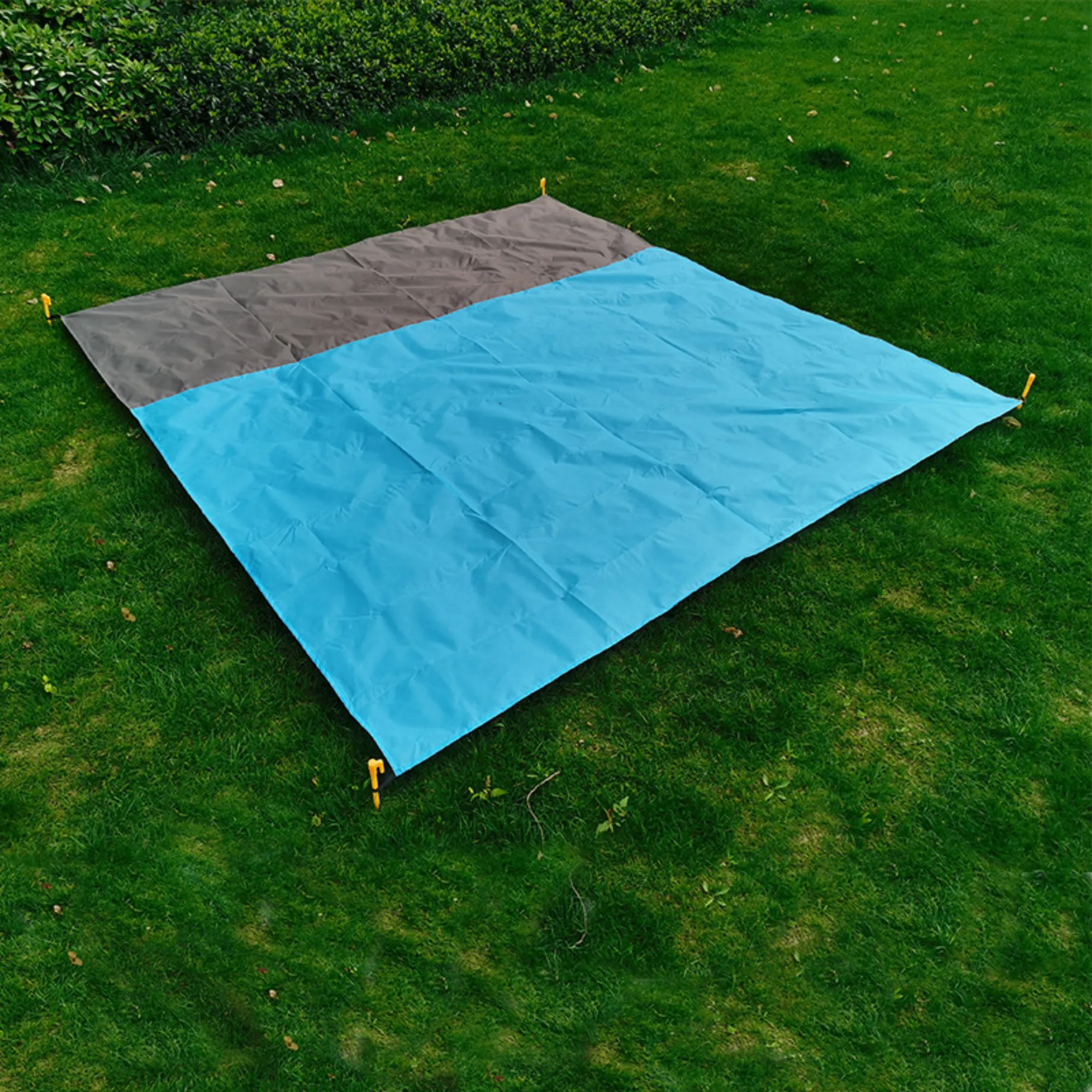 Waterproof Outdoor Picnic Beach Mat 3