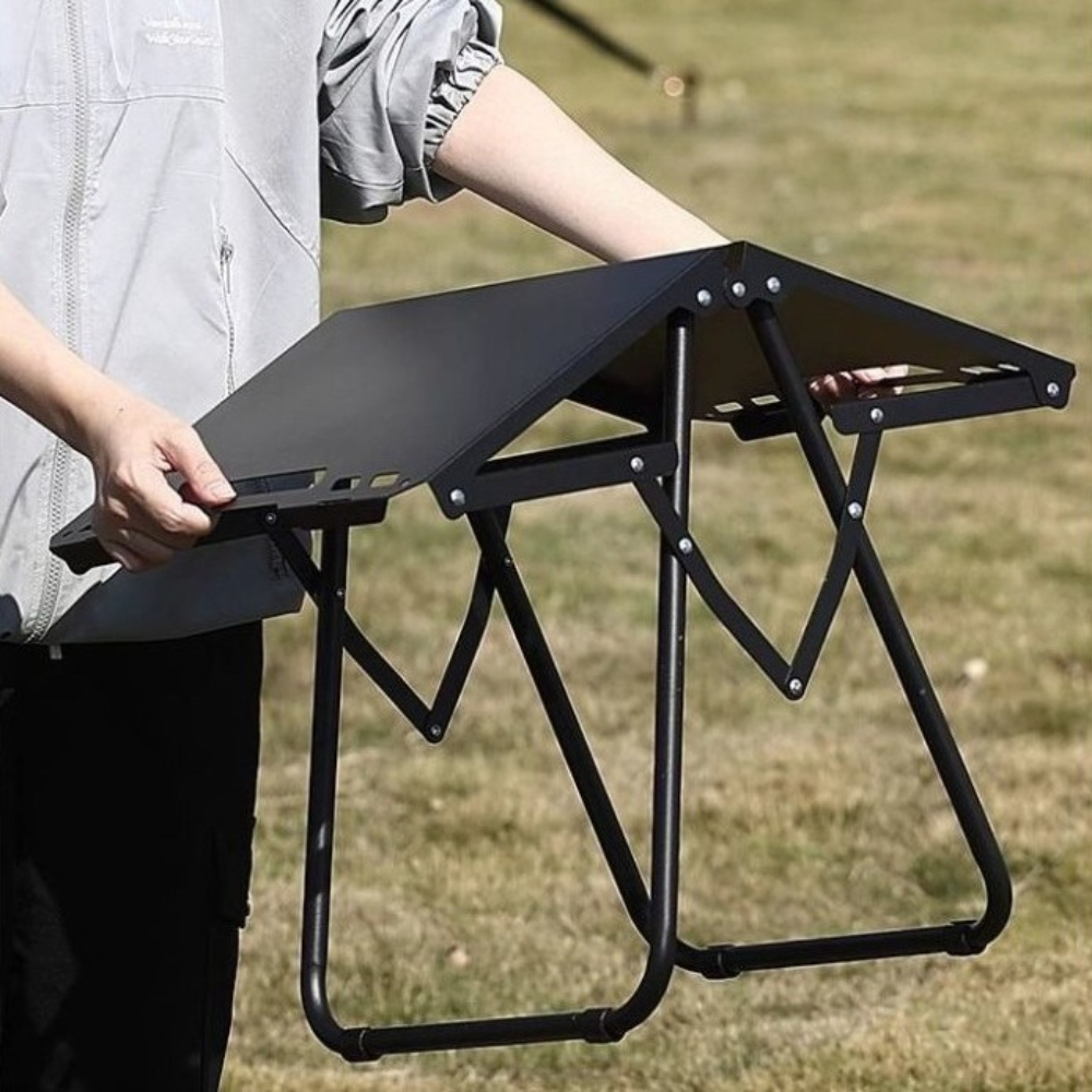 Foldable And Combinable Tactical Table 1