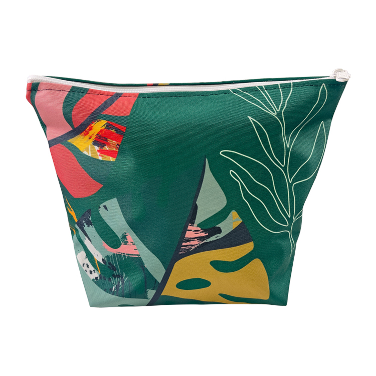 Medium Pouch w/ Gusset 3