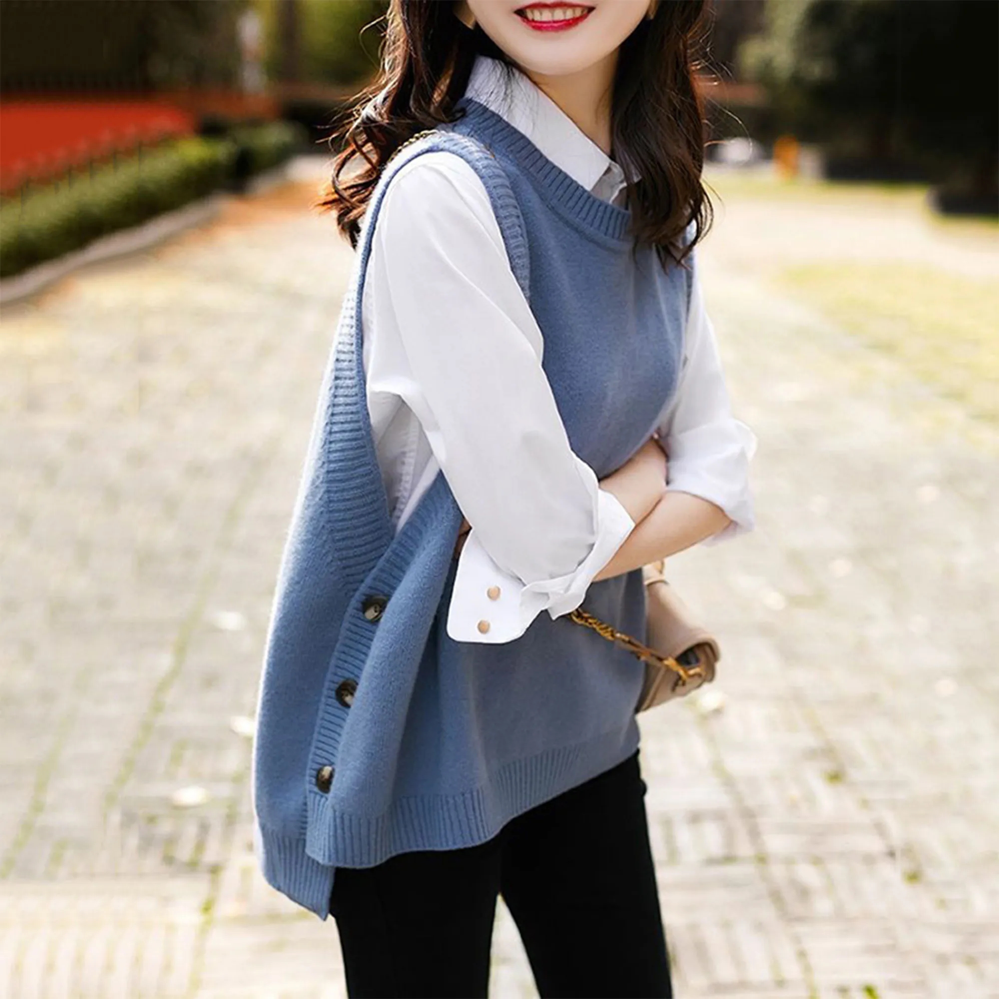 Women's Wool Blend Knitted Vest 7