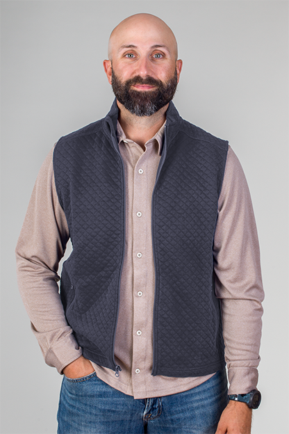 Mesa Vest 24