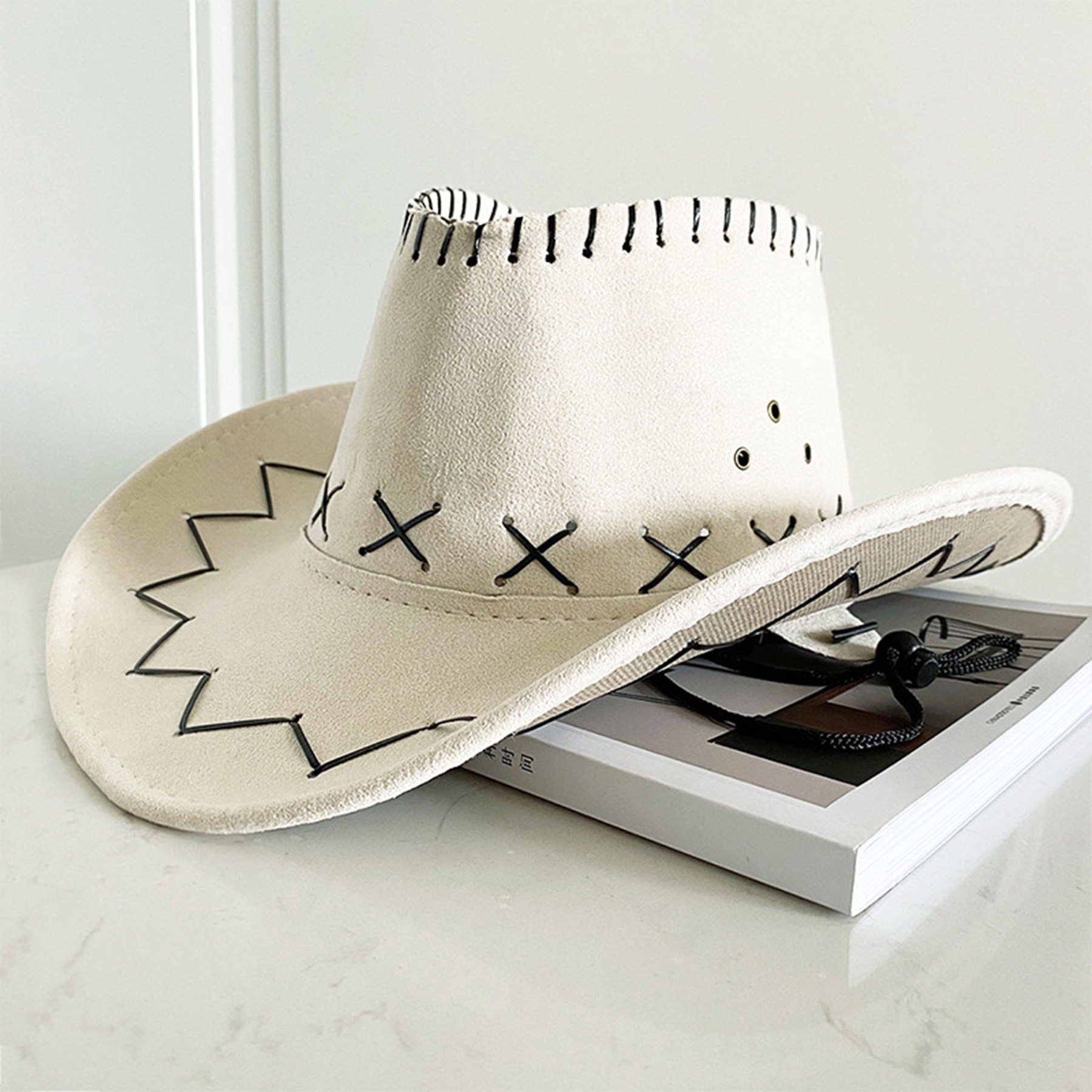 American Vintage Large Eaves Western Cowboy 15