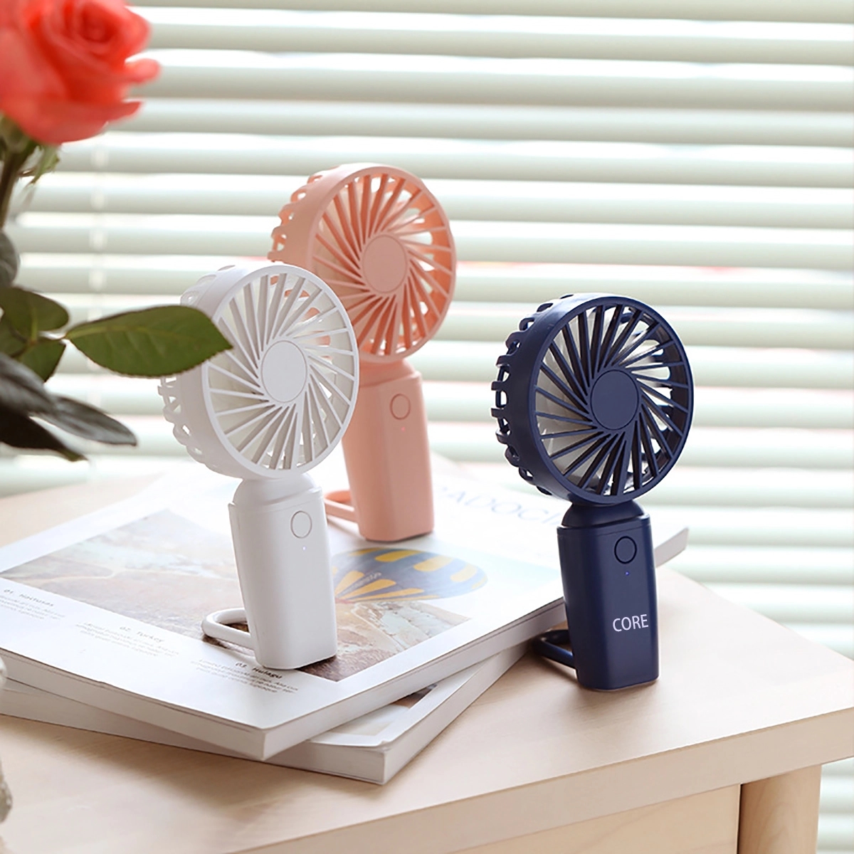 Mini Handheld USB Fan With Carabiner 2