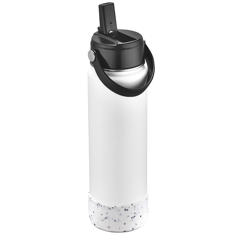 27oz. Vacuum Water Bottle with Silicone Bottom 3