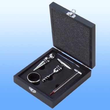 WINE OPENER/RING/THERMOMETER & STOPPER SET 1