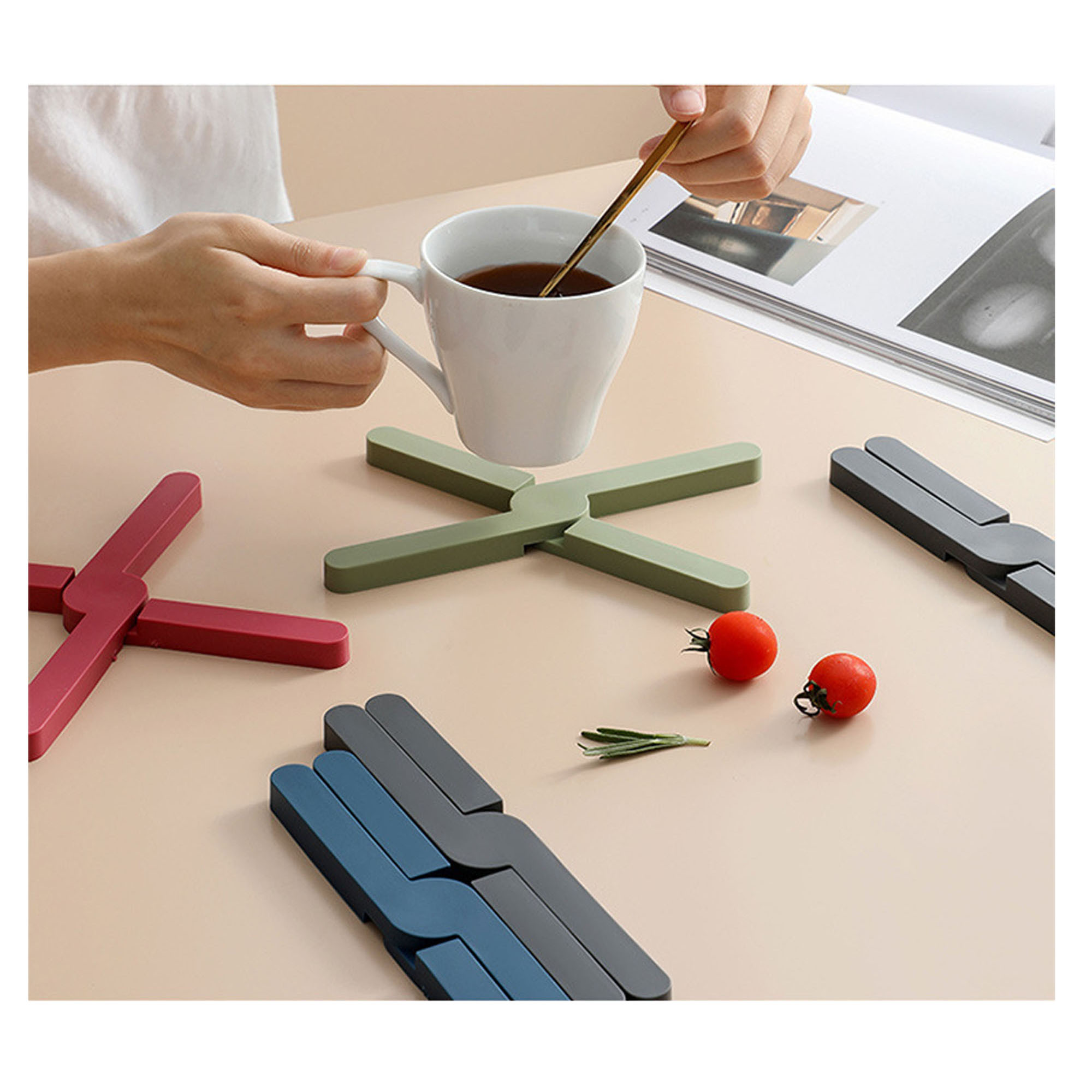 Versatile Silicone Folding Pot Pad for Heat Protection 3