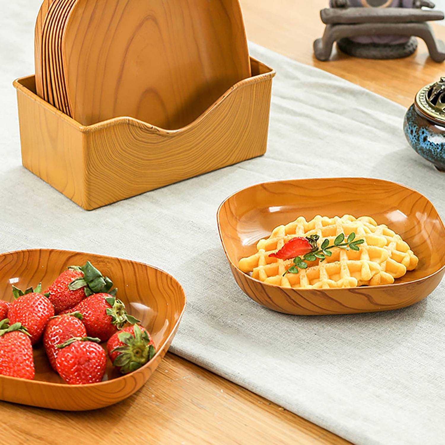 Elegant Wood-Grain Plastic Fruit Tray 3