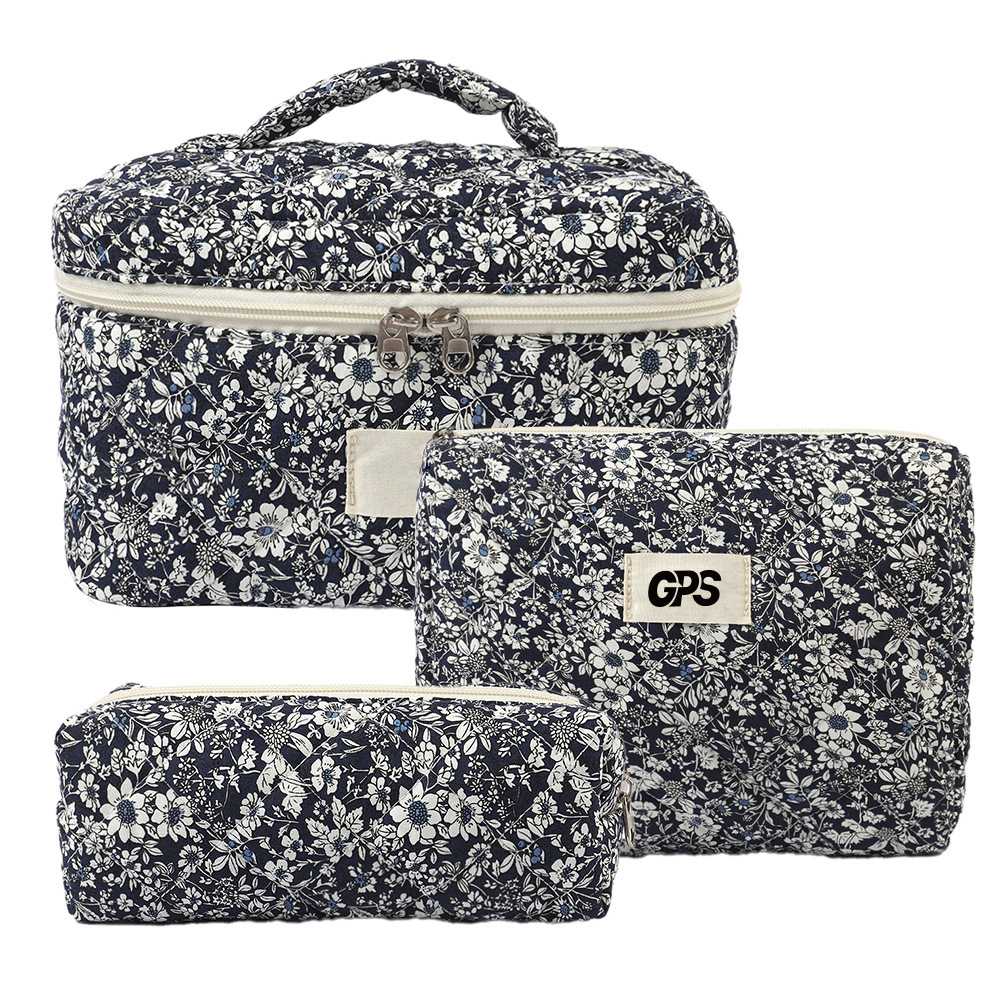 Large Capacity portable Travel Cosmetic Bag 3