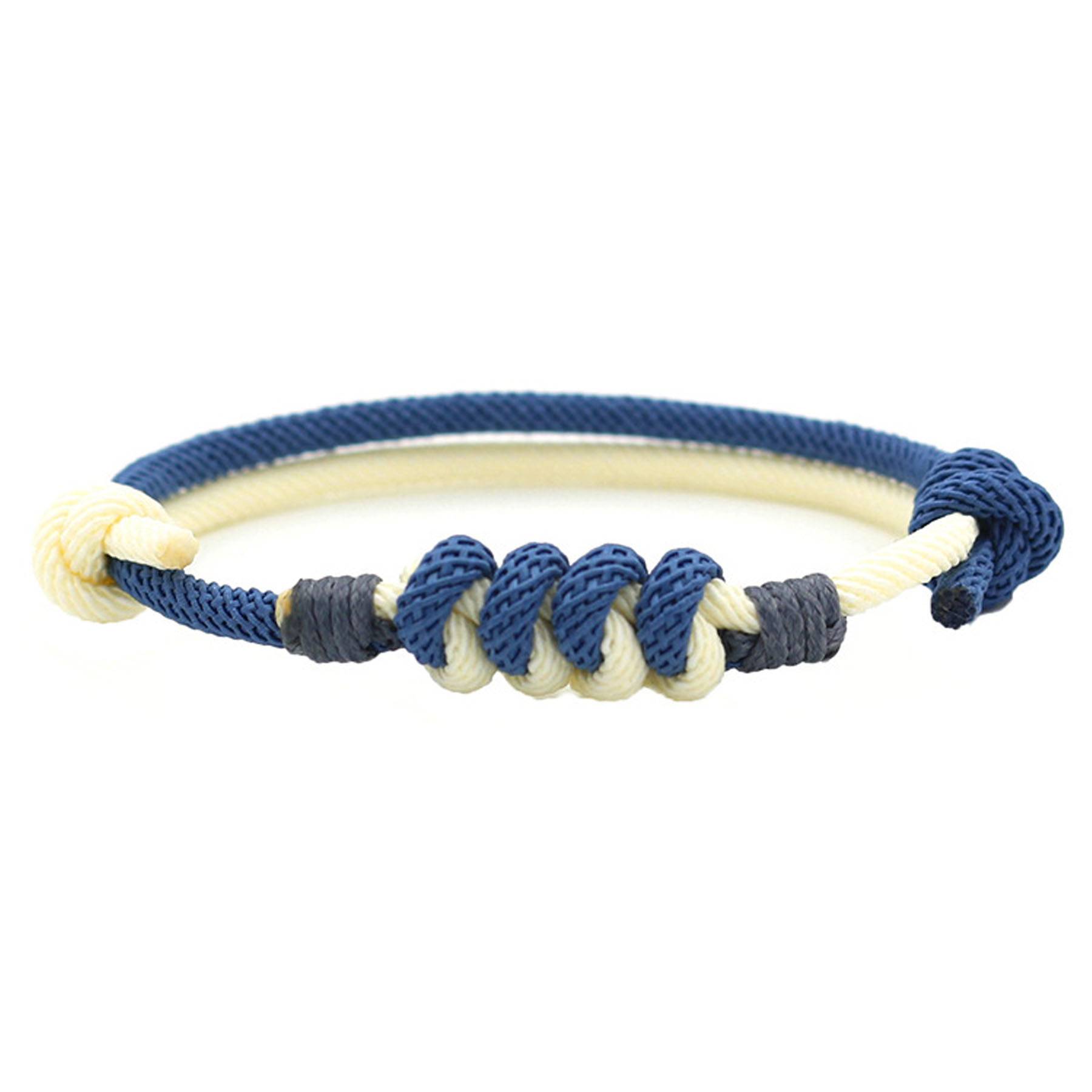 Weaving diamond knot friendship bracelet 6