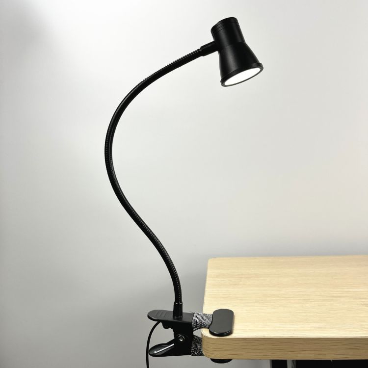 Clip on desk lamp 3
