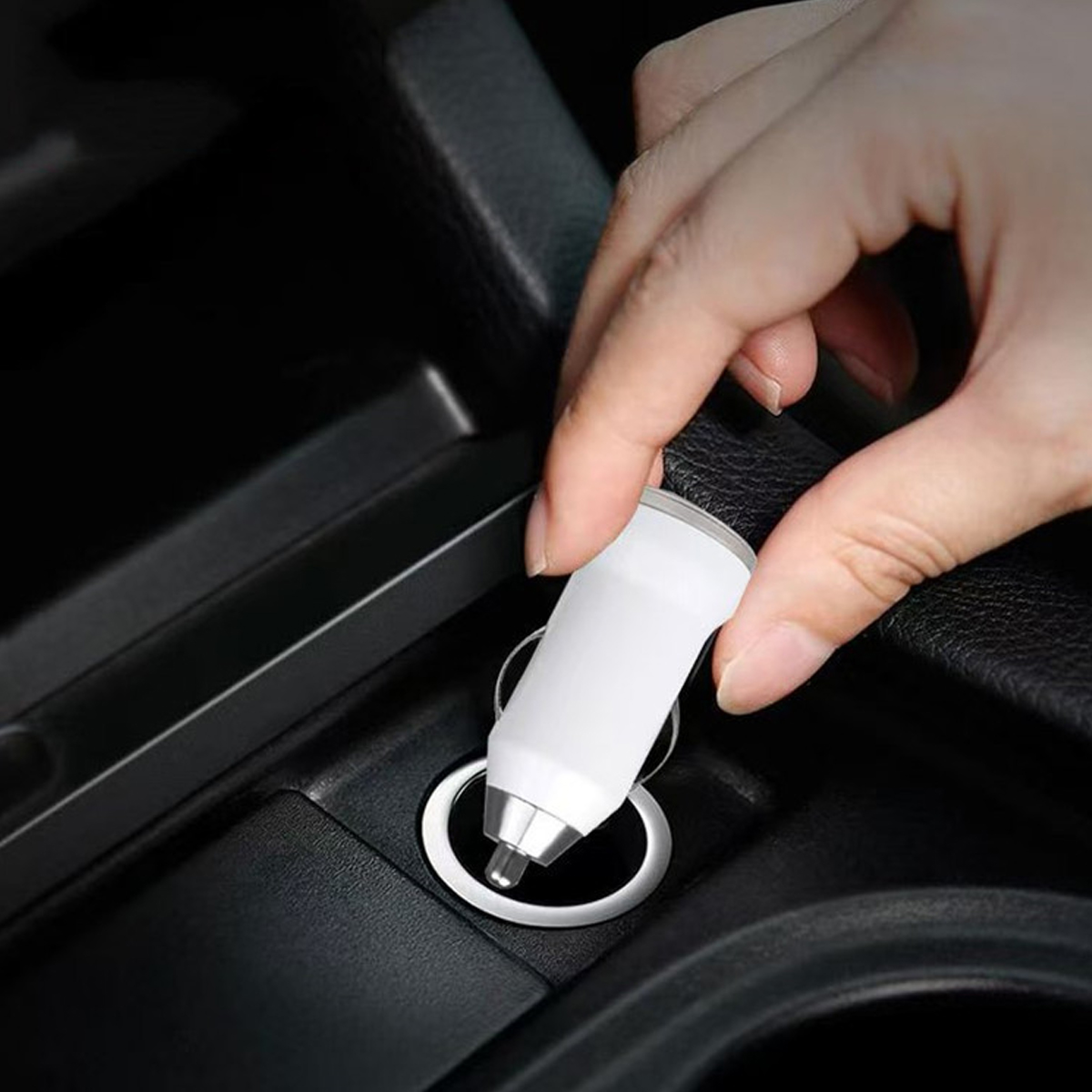 Single Port USB Car Charger 8
