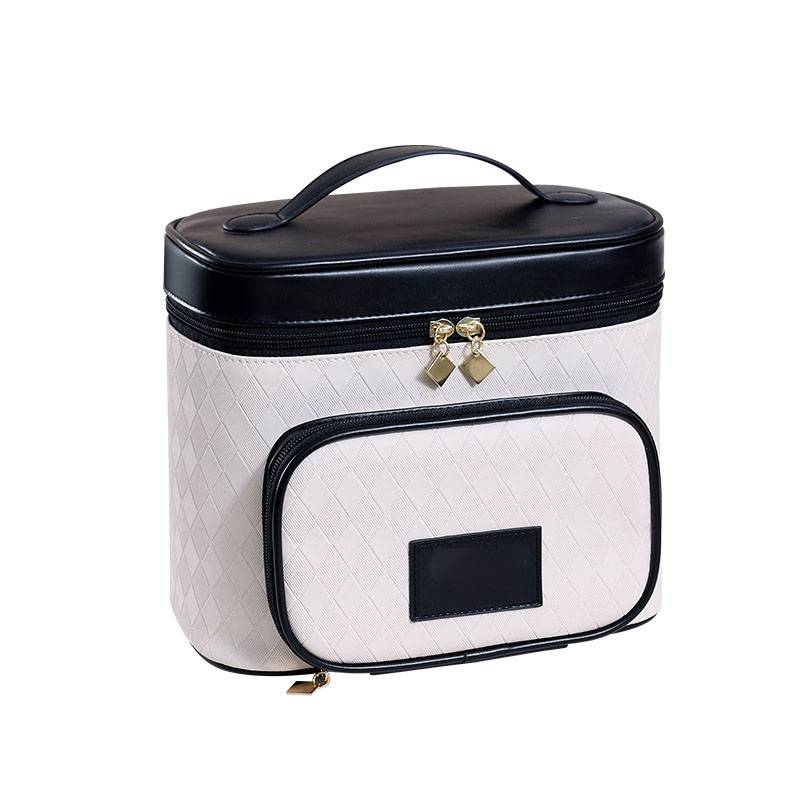 PU Leather Travel Essentials Makeup Bag 4