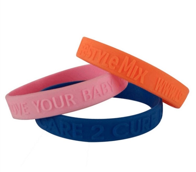 Silicone Wristband Sport Rubber Bracelet with Embossed Custom Logo 2