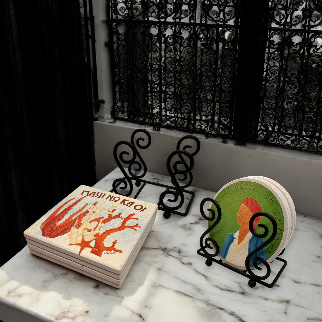 Upright Scroll Metal 4 Coaster Holder Sets 2