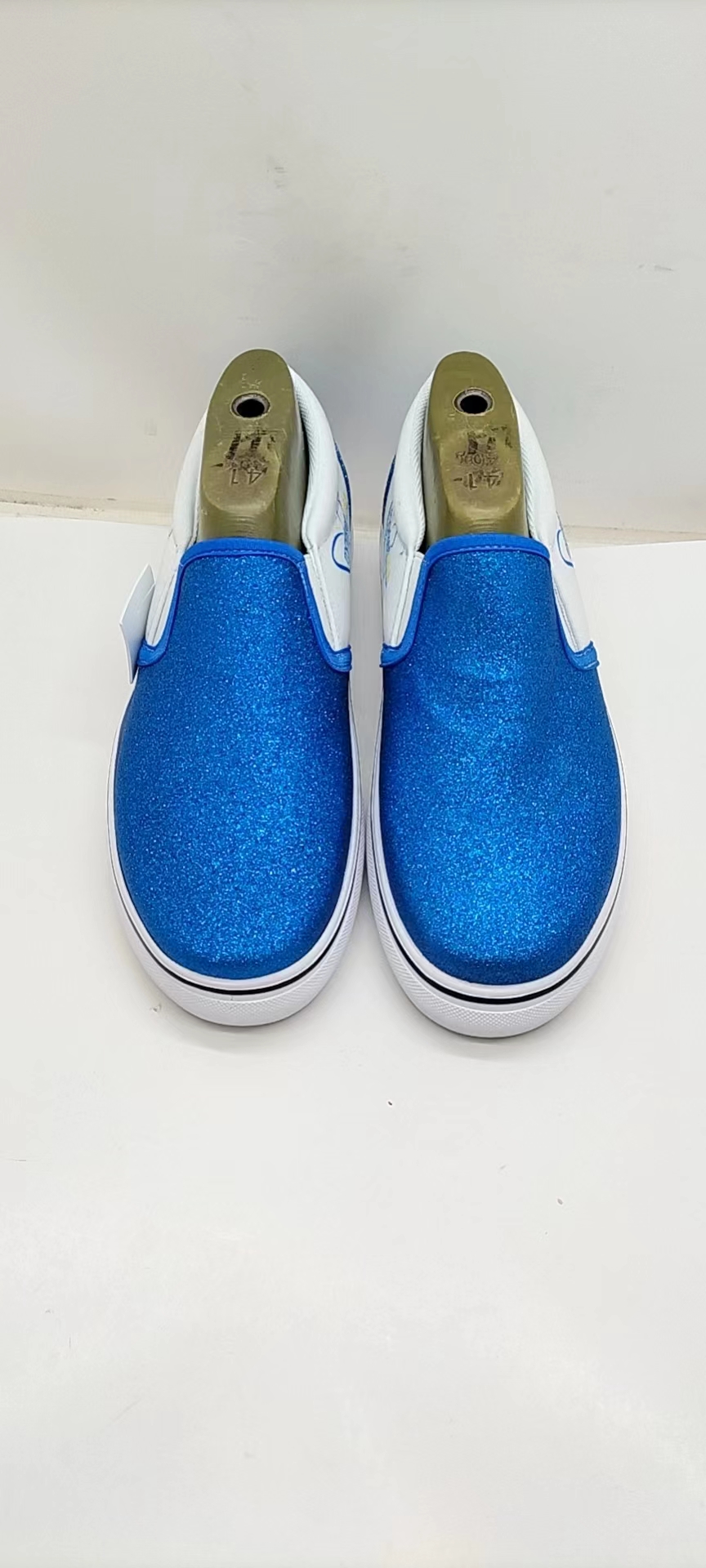 The Slip On 7
