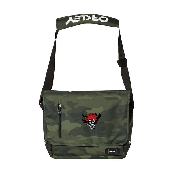Oakley 15L Street Messenger Bag 4