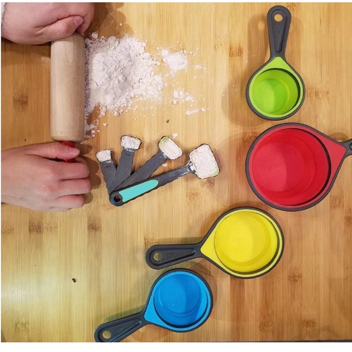 Food Grade Silicone Collapsible Portable Tool Measuring Cup 6