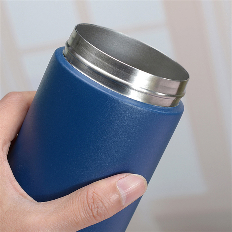 Vacuum Bottle 12