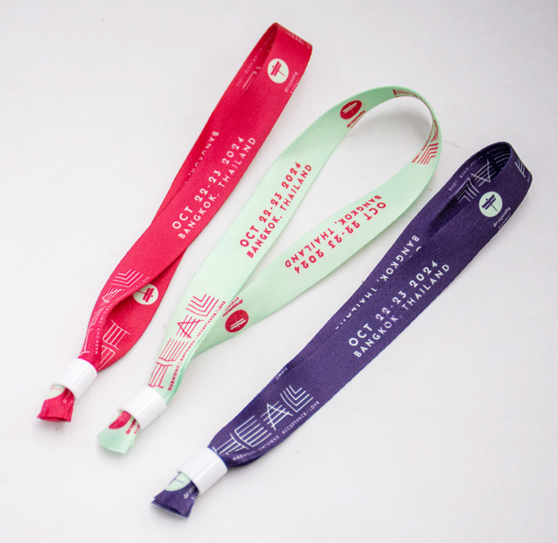 Custom Cloth Wristbands for Events Concert 3