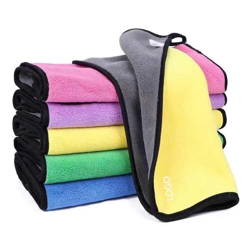 A 15.75" X 15.75" Microfiber Car Drying Towel 5