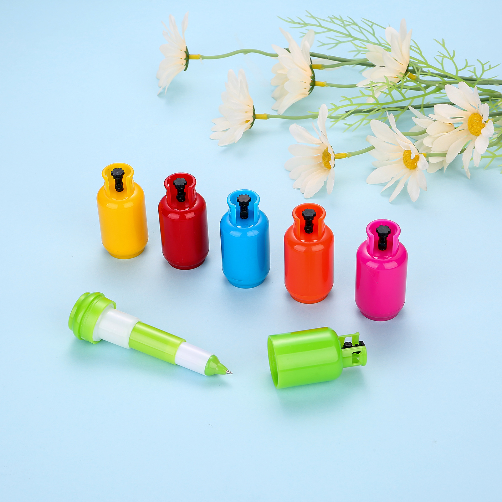 Creative Plastic Gas Tank Retractable Ballpoint Pen 3