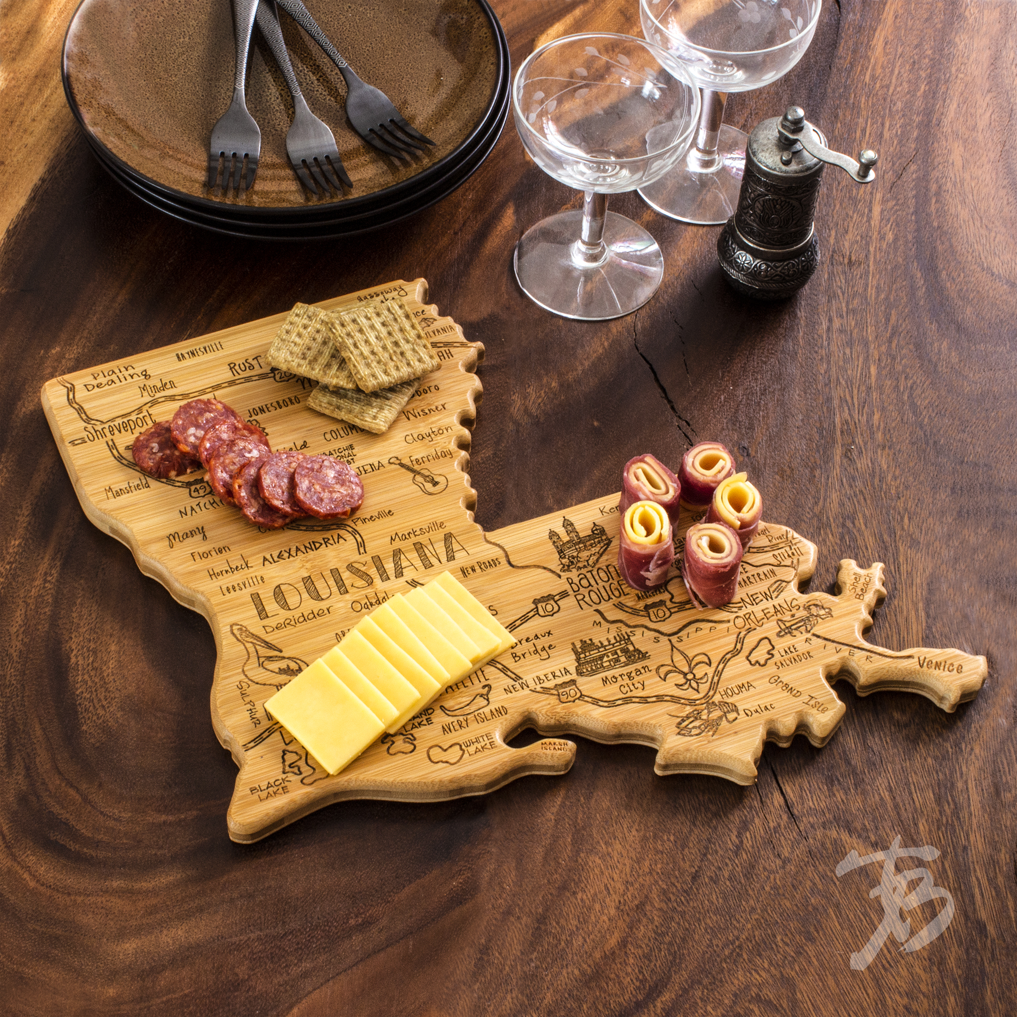Destination Louisiana Cutting & Serving Board 6