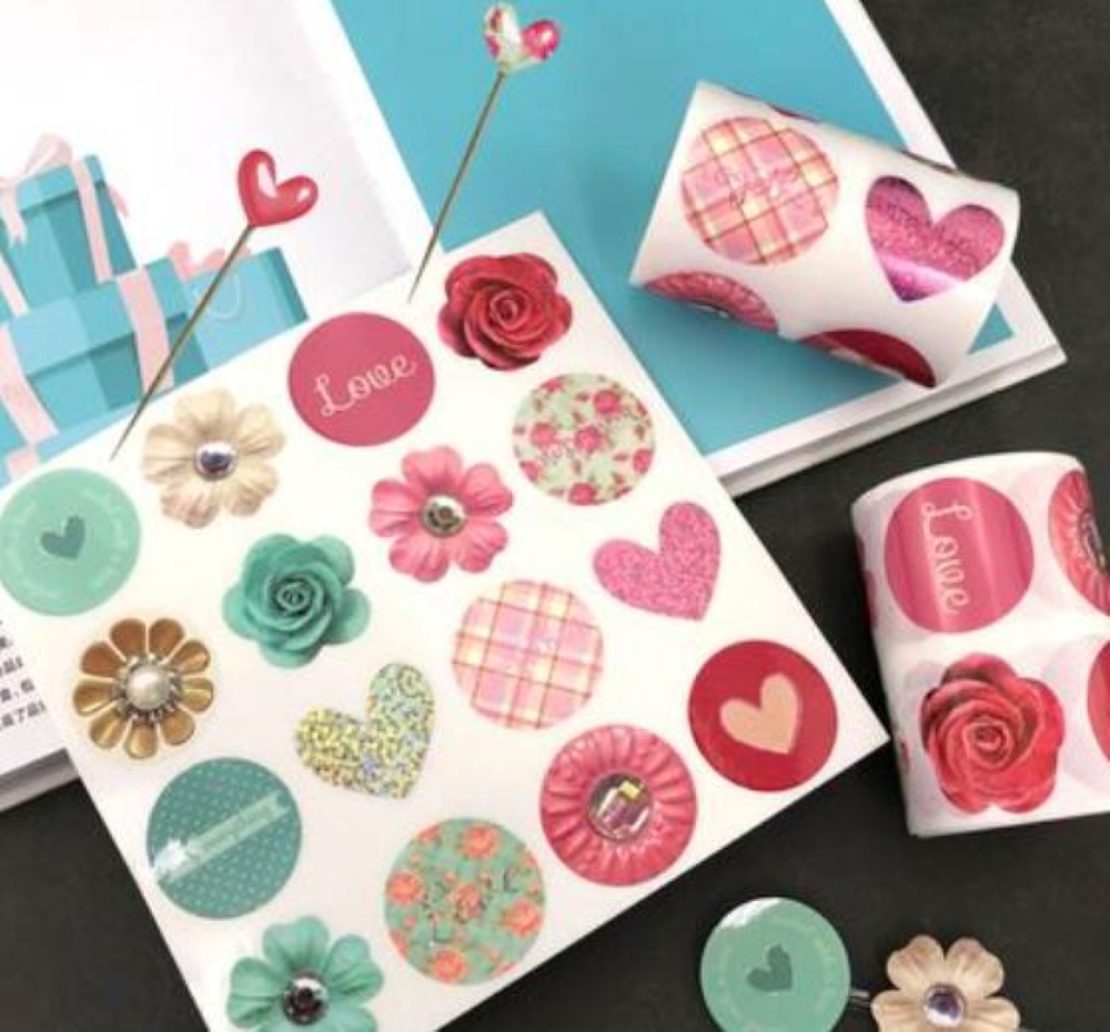 Valentine's Day Heart Roll Stickers