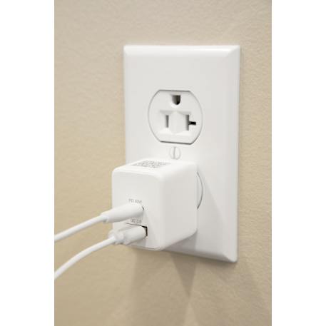 ETL Listed 20W Dual USB-A and C Wall Charger 29