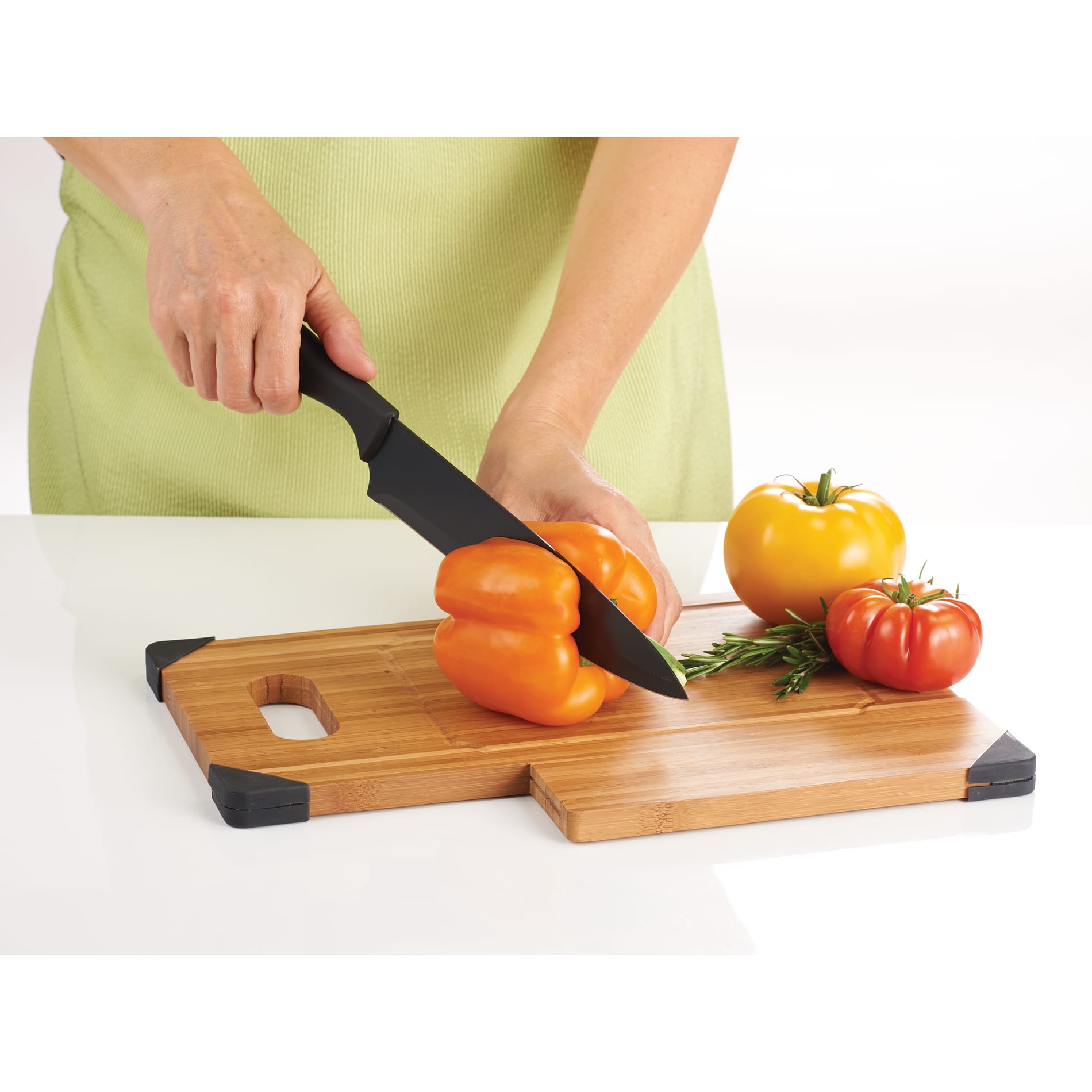Bamboo Cutting Board with Knife 43