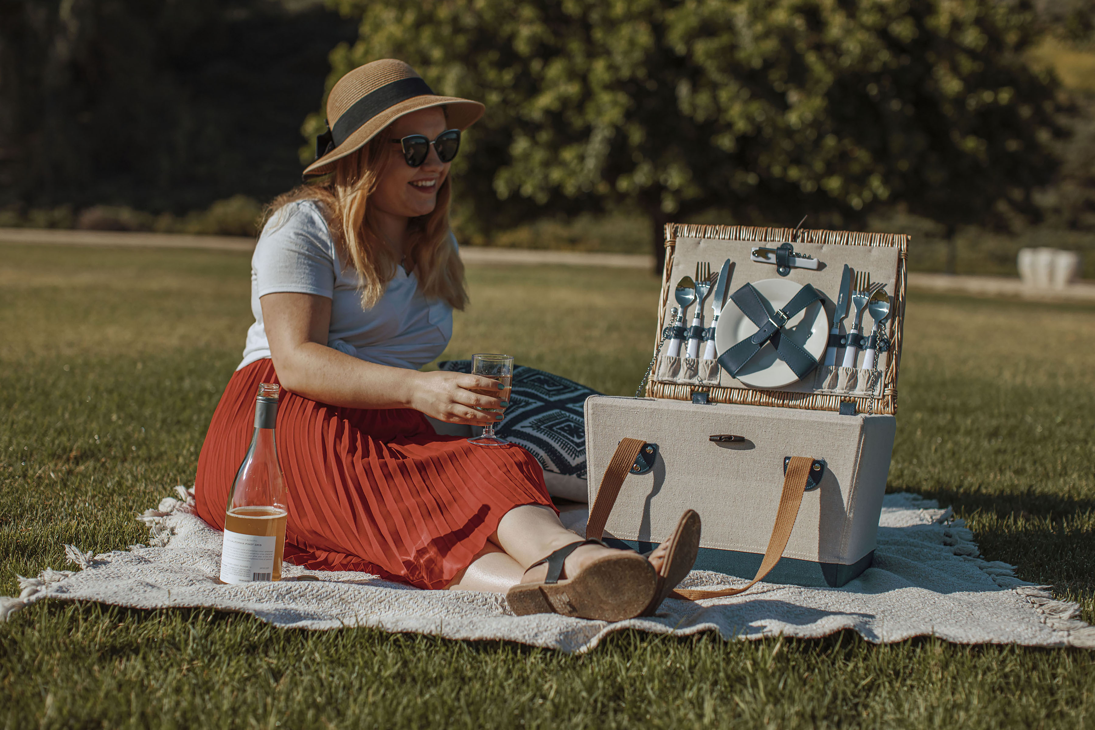 Boardwalk Picnic Basket for 2 3