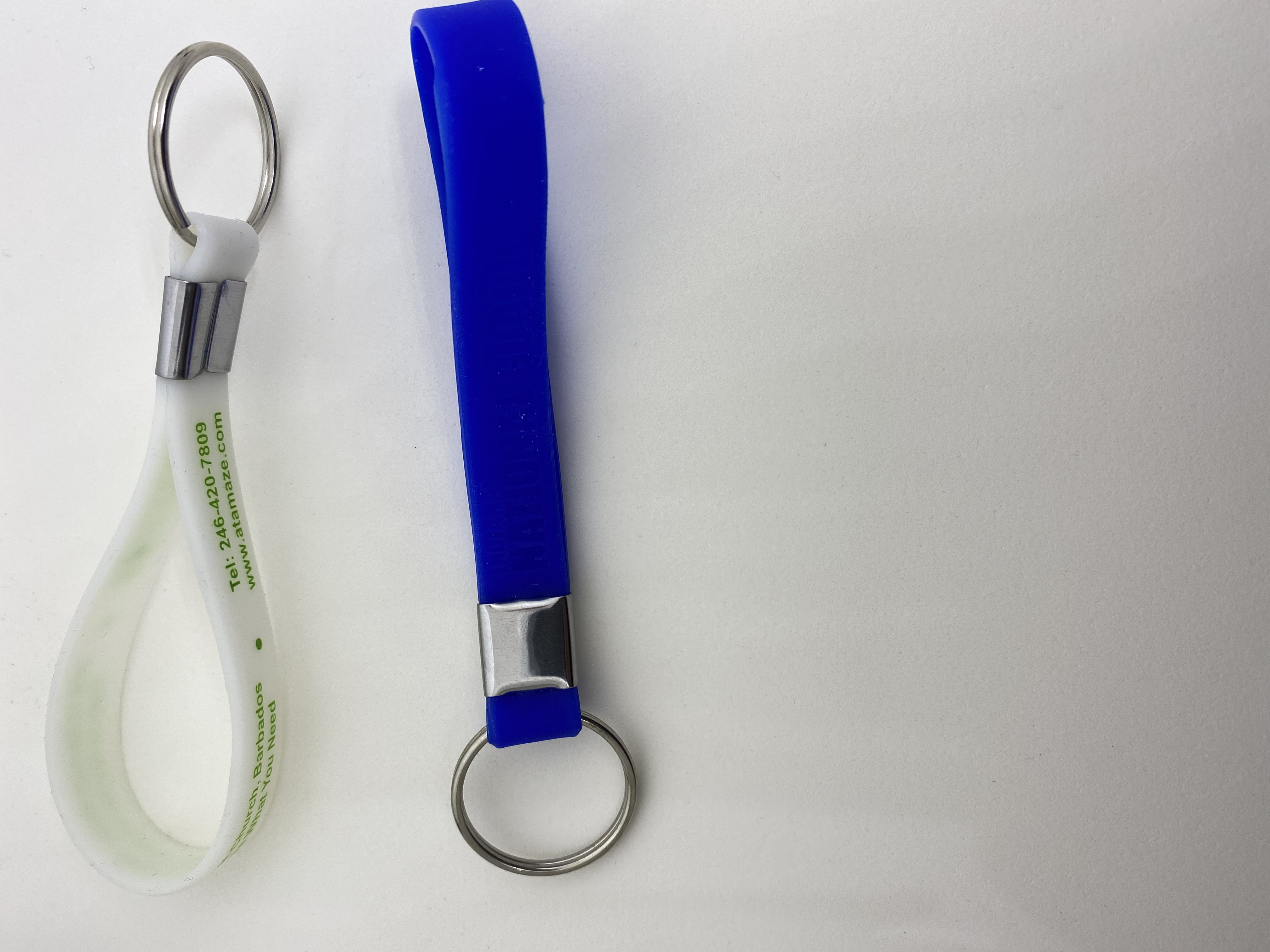 Glow In The Dark Debossed Silicone Wristband Keychain 1