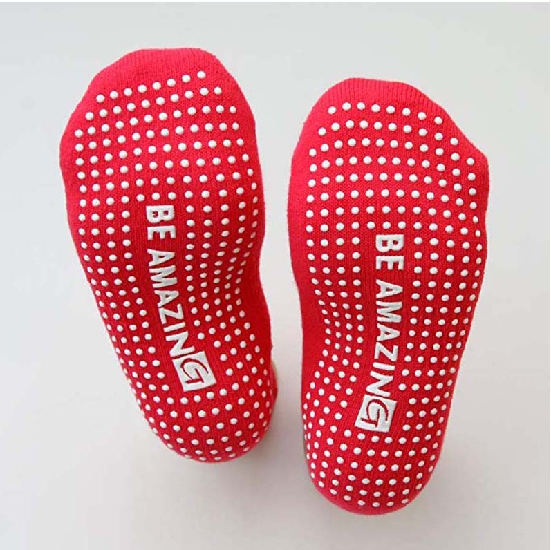 Yoga Pilate Socks Non-Skid Socks w/ Grips 3