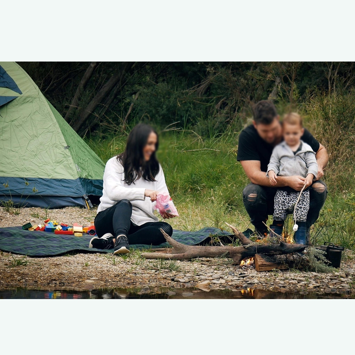 Custom Large Waterproof Warm Comfy Foldable Outdoor Blanket 16