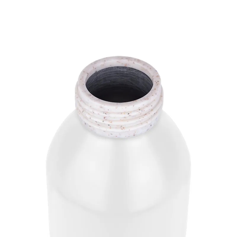 Meriden Sustainable Aluminum Bottle with Bamboo Lid &Cotton 2