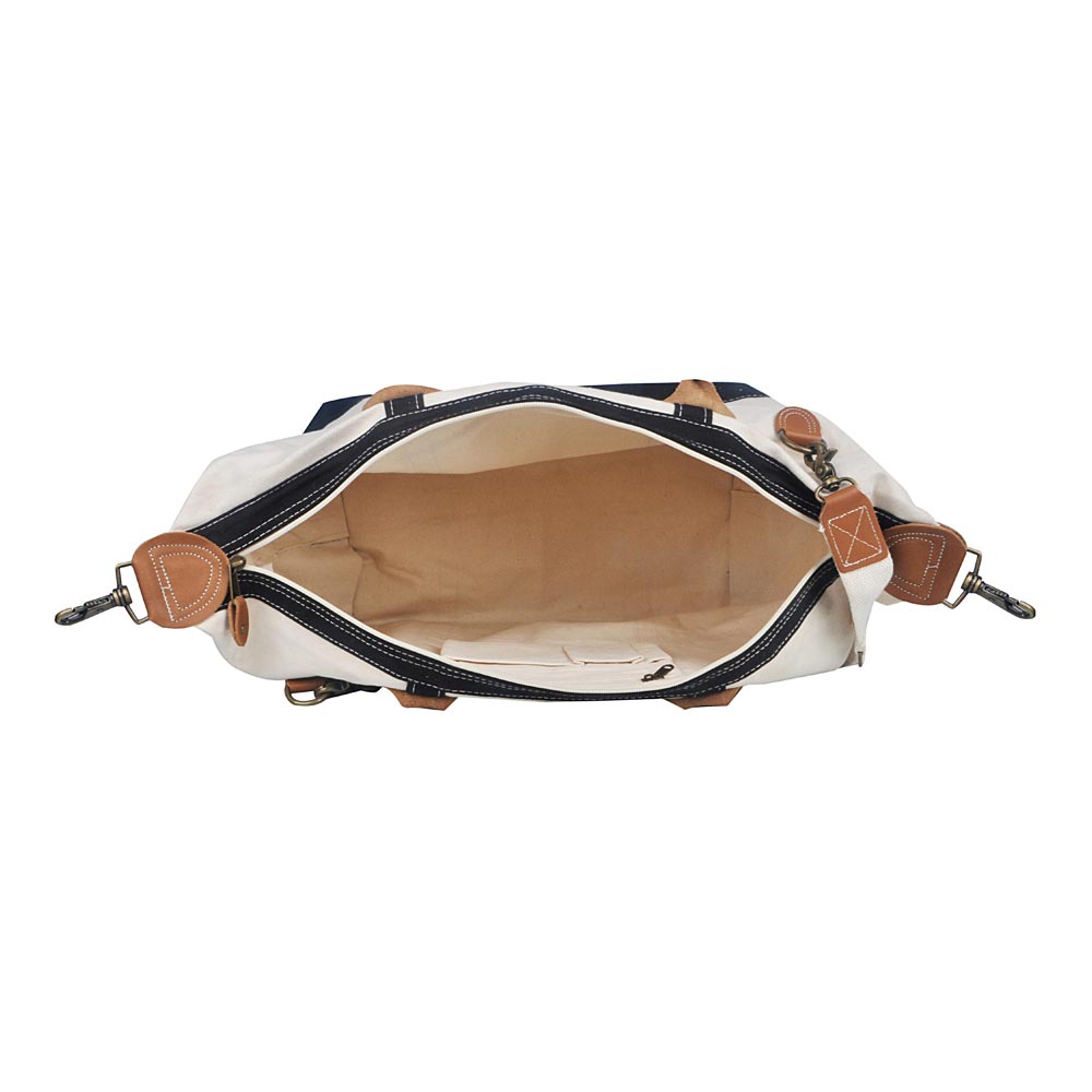 Signature Duffle Bag 22
