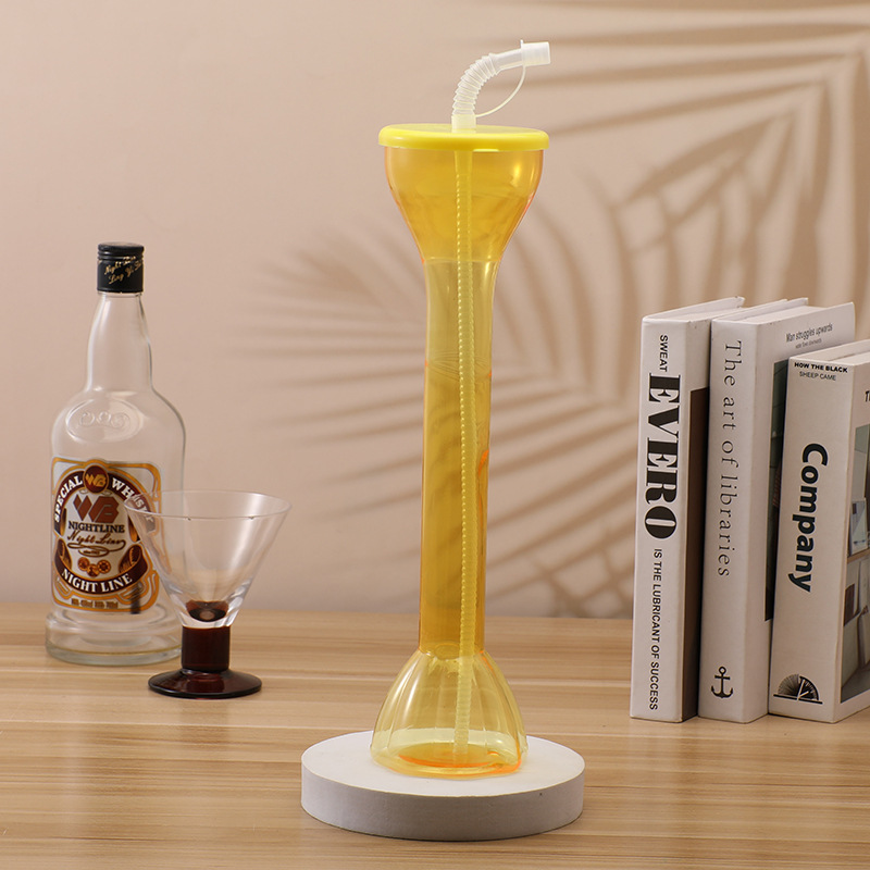 Plastic Yard Cup with Lid and Straw 3